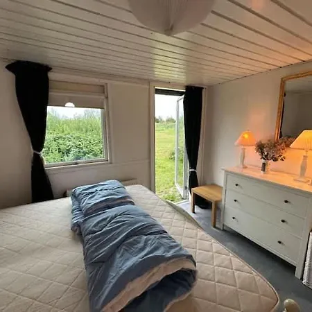 With Seaview And Private *