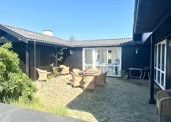 With Seaview And Private Feriehus *